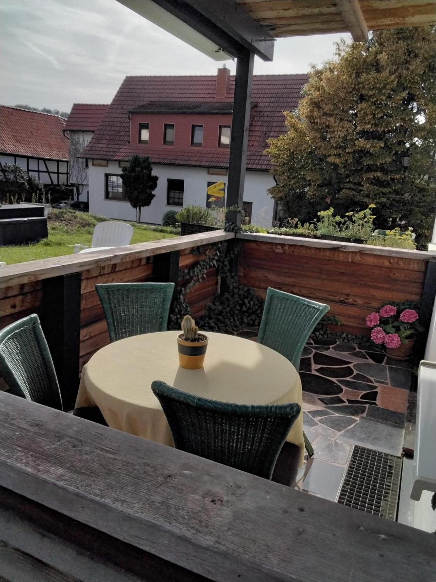 Stedtfeld Casa Carolina Rumanisches Restaurant & Pension المظهر الخارجي الصورة
